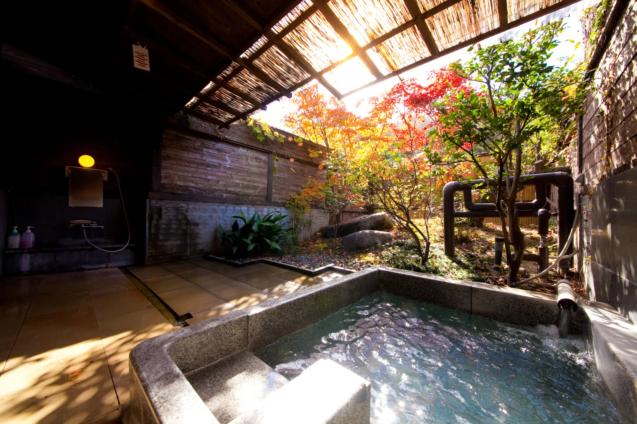 家族で楽しめる貸切風呂